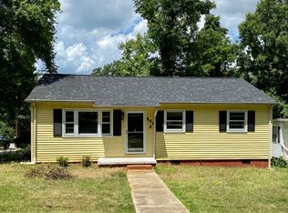 501 Caroline Ave, Lowell, NC 28098