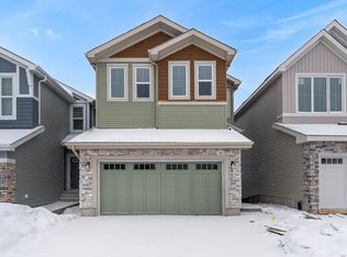 2244 4th Ave SW, Edmonton, AB T6X1V3