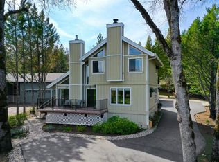 18841 Lake Forest Dr, Penn Valley, CA