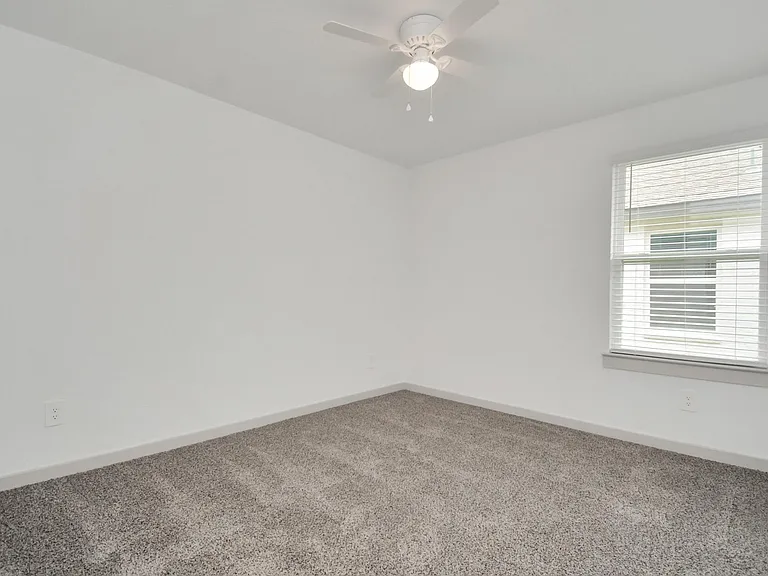 7803 Golden Rubia Ln — Photo 35