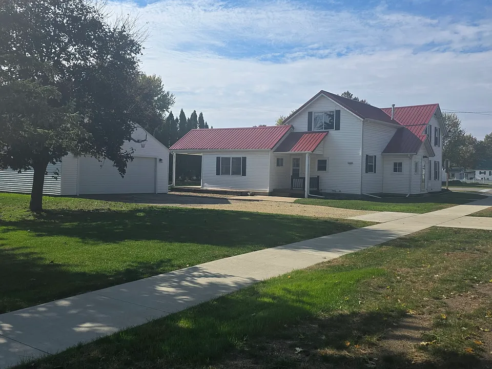 410 W Main St