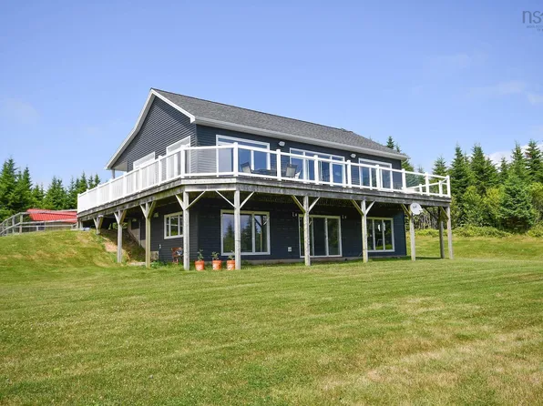 54 Old Trunk Rd, Halifax, NS B0J 1W0