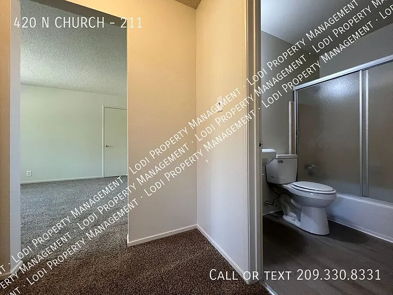 420 N Church St #211 — Photo 11