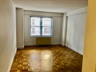 Rented by SP Brokerage Inc