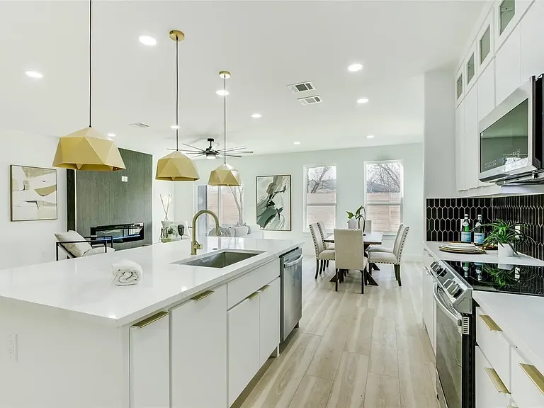 4015 Odessa St — Photo 19