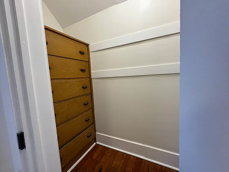 1828 Ekin Ave #2 — Photo 17