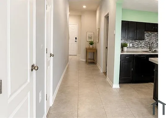 10567 Madrone Cove Ct — Photo 2
