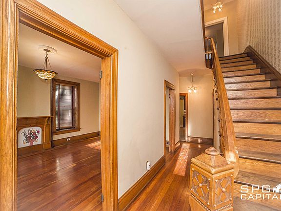 3rd image of 241 E King St