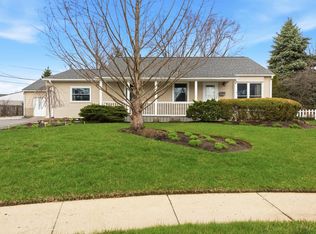 4842 Midlane Dr, Hilliard, OH