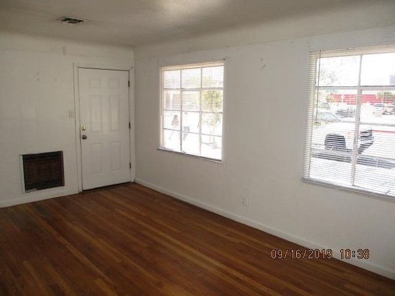 3rd image of 221 Gass Ave