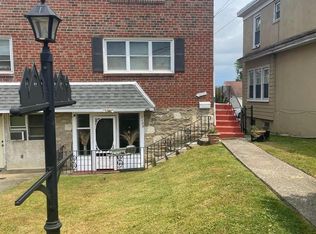 7123 Ridge Ave, Philadelphia, PA 19128