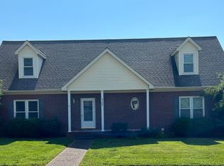 3122 Logan Dr, Newburgh, IN 47630