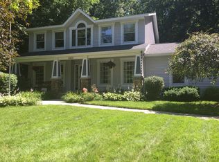 6800 Blythefield Ave NE, Rockford, MI 49341