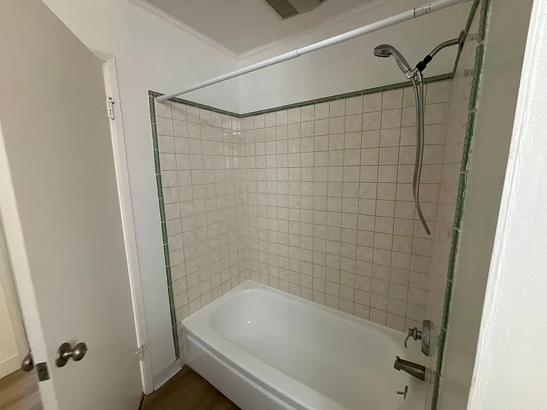 1419 Yolanda Ct — Photo 11