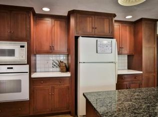 202 Foster St, North Andover, MA 01845