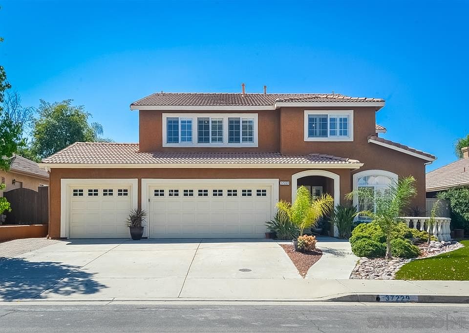 1st image of 37229 Santa Rosa Glen Dr