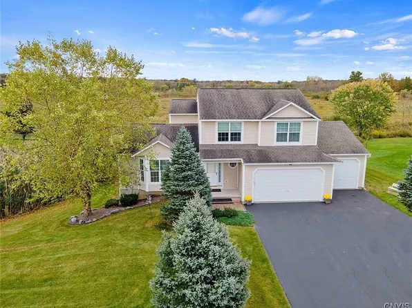 7970 Joss Farm Way, Cicero, NY 13039