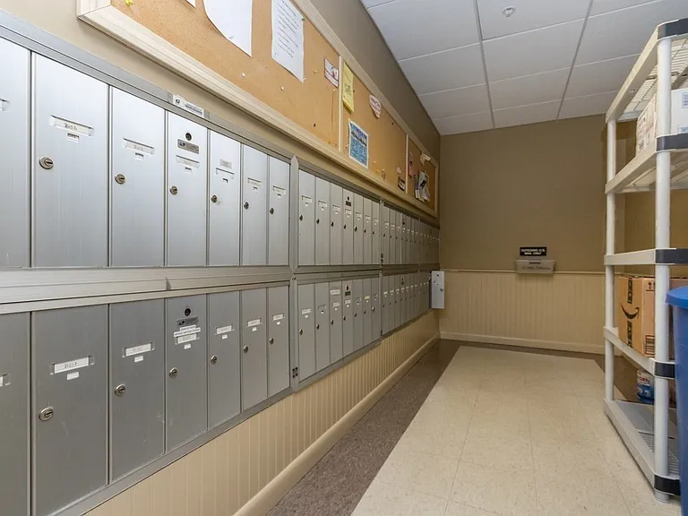 140 Railroad Ave #UB102 — Photo 31