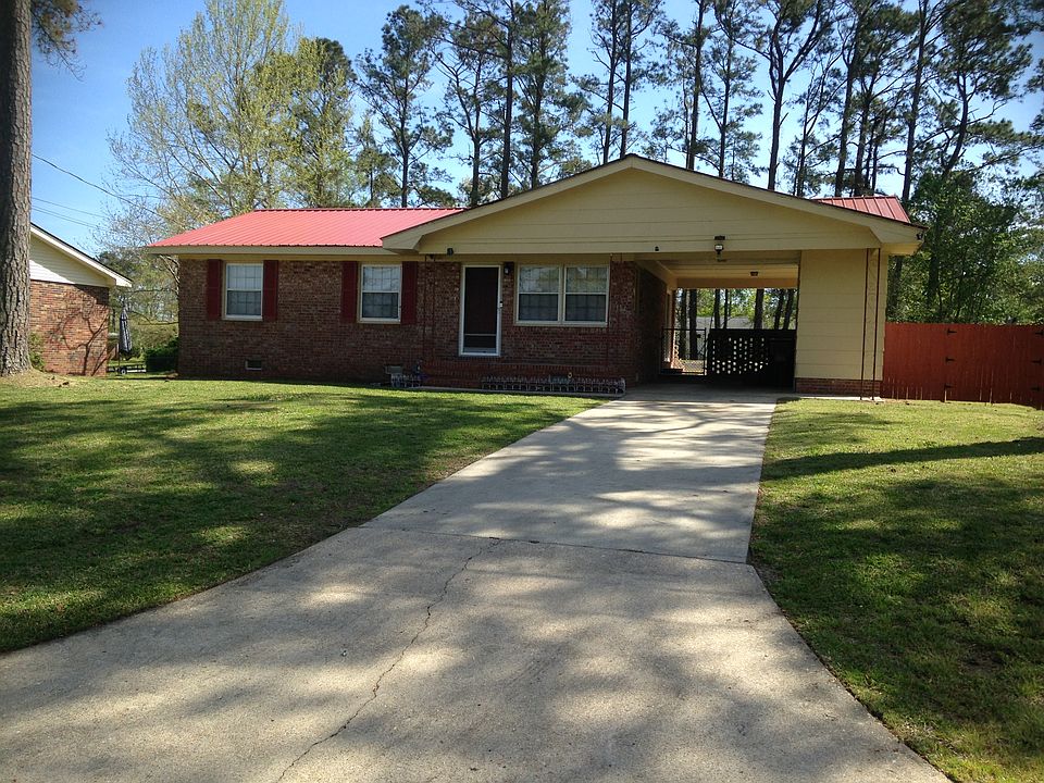 1st image of 118 Oxford Dr