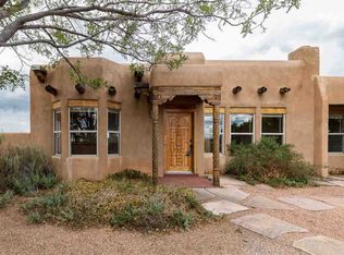 10 Gualdo Rd, Santa Fe, NM 87508