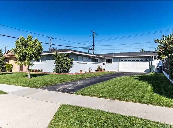 2nd image of 8482 Holder St