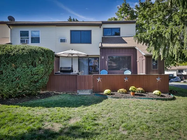 1 Senee Ct, Amesbury, MA 01913