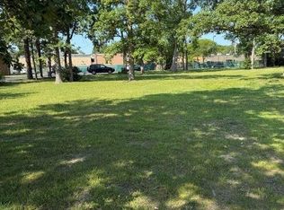 2513 Washington St, Midland, MI 48642
