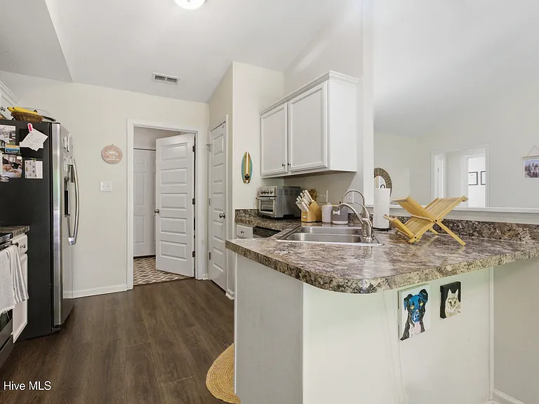 211 N Windy Ridge Rd — Photo 14