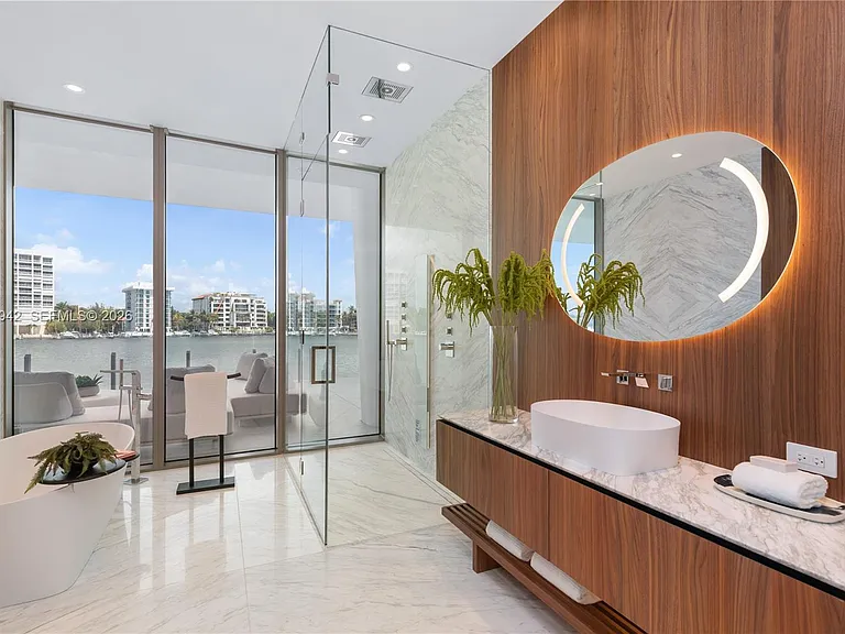 5 Grove Isle Dr #S201 — Photo 24
