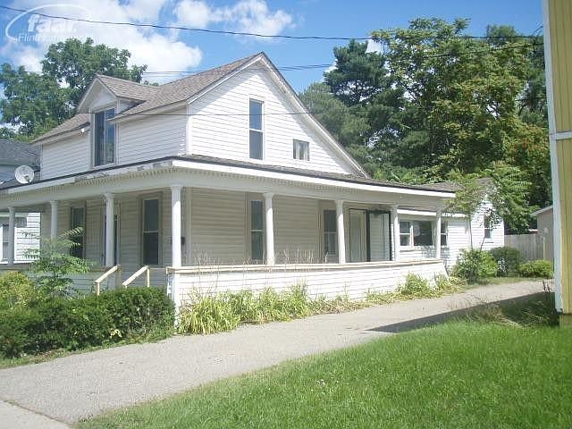 1st image of 308 N Saginaw St