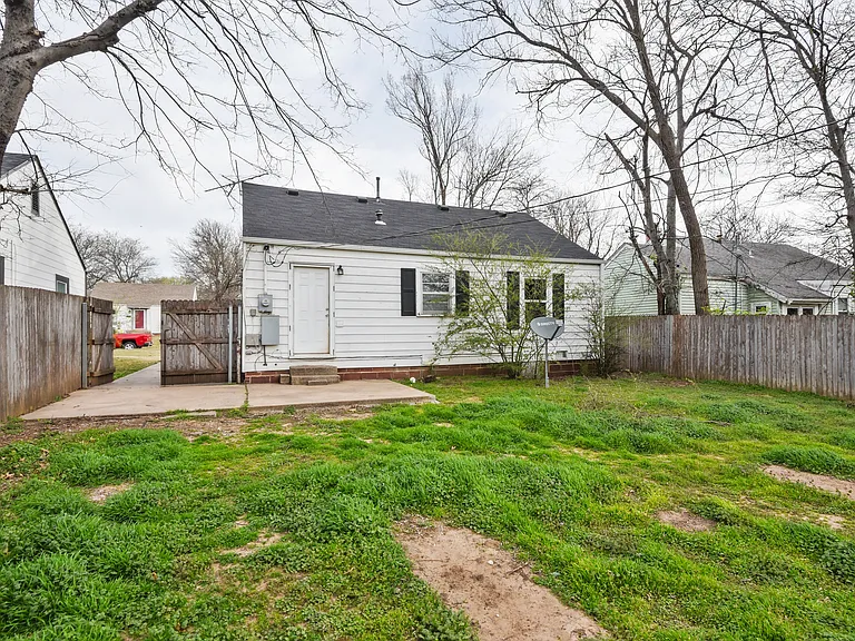 6516 E 5th Pl — Photo 22
