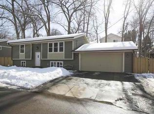 4773 Richmond Rd, Mound, MN 55364