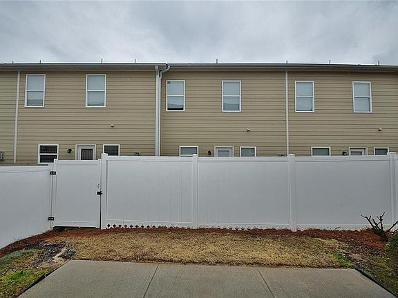 3rd image of 2312 Marbleridge Dr