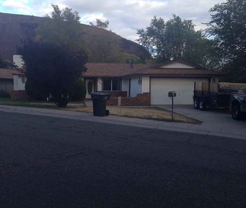 2nd image of 5960 N Broken Arrow Rd