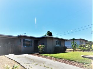 142 Luna Dr, Vallejo, CA 94591