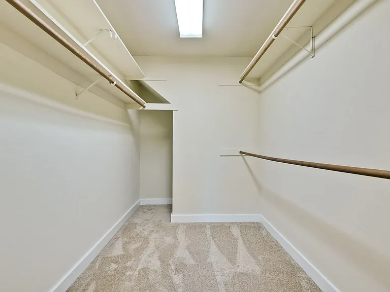 2040 W Middlefield Rd #2 — Photo 18