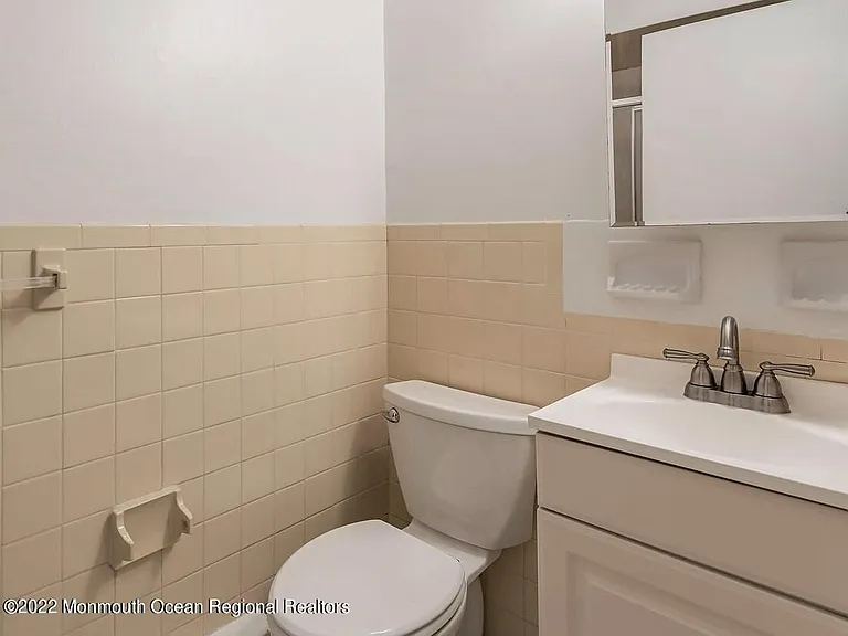 1501 Ocean Ave #1W — Photo 23
