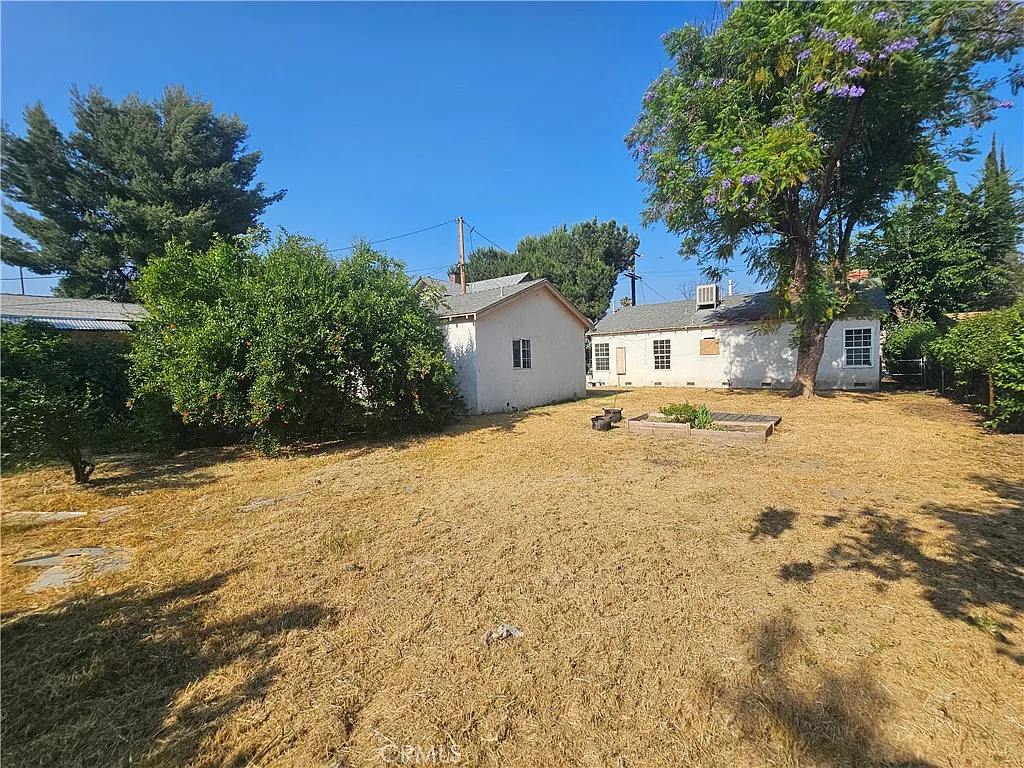 2 bed, 1175 sqft, $2,400 — Photo 3