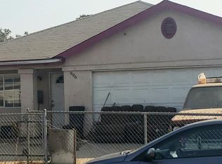 996 E Samson Ave, Fresno, CA 93706