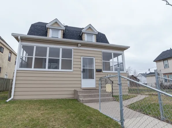 3036 Clinton Ave, Minneapolis, MN 55408