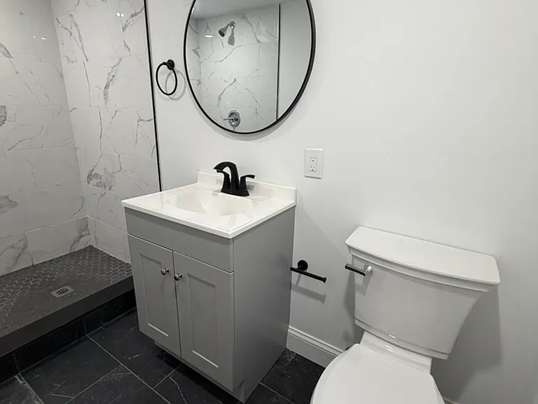 115 Bunker Hill Ln — Photo 10