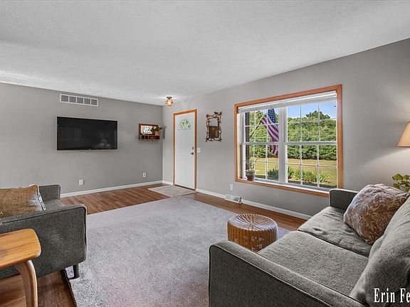 5th image of 8355 Nugent Ave NE