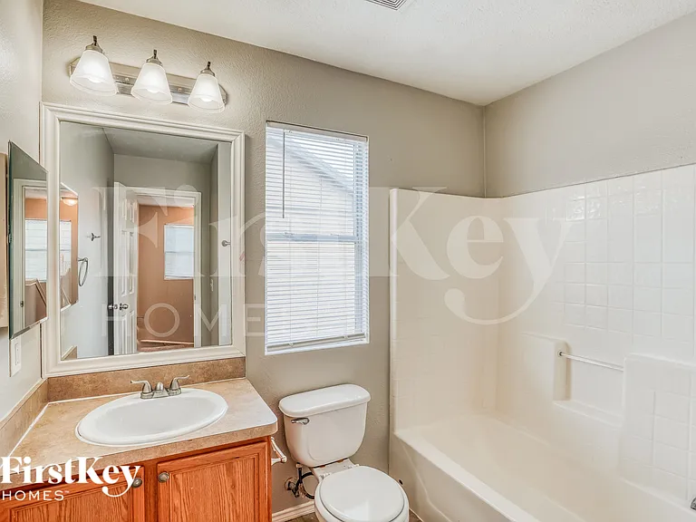 6210 Scotchwood Dr — Photo 17