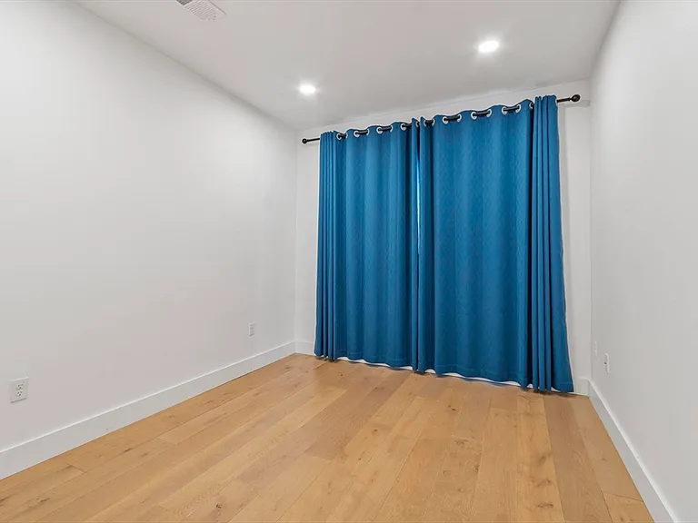 30 Penniman Rd #402 — Photo 11