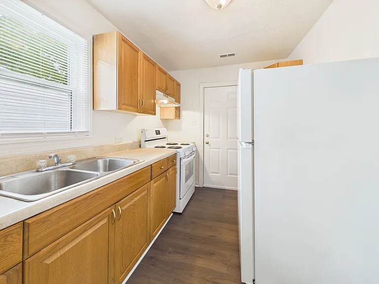 2603 Houston Ave — Photo 8
