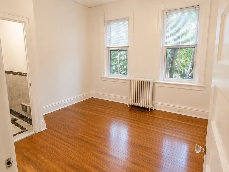 2706 E Grace St #1 — Photo 17