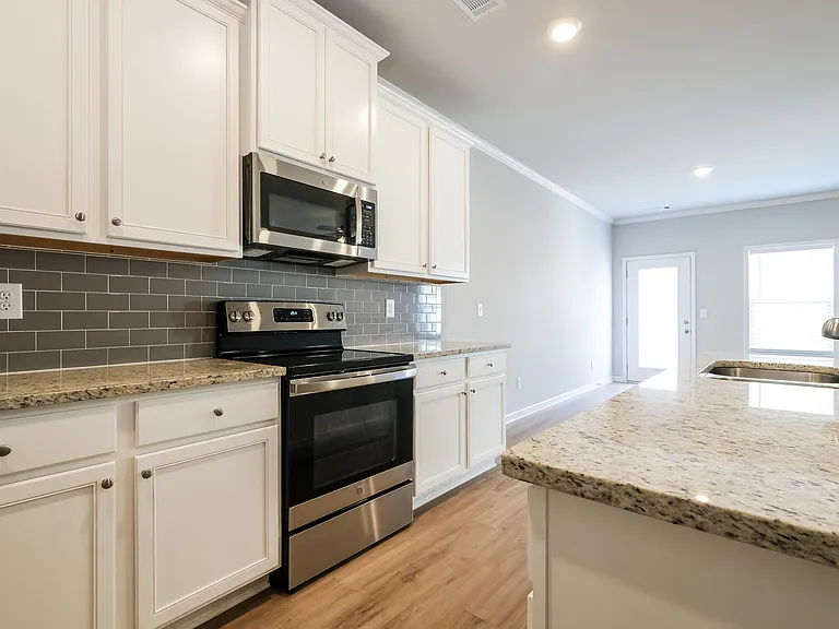5350 Fox Den Rd — Photo 7