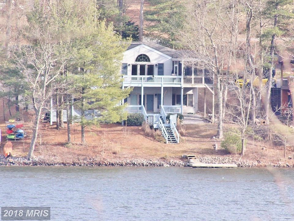 Rare Lake Front Location in Lake Holiday.
