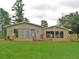 8524 W Silver Lake Rd, Mears, MI 49436