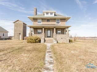 18040 Kellogg Rd, Bowling Green, OH 43402